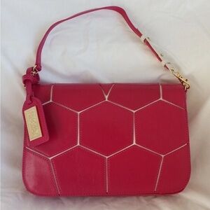 NWOT Badgley Mischka Maria Polished Leather Convertible Hex Tote Fushia handbag